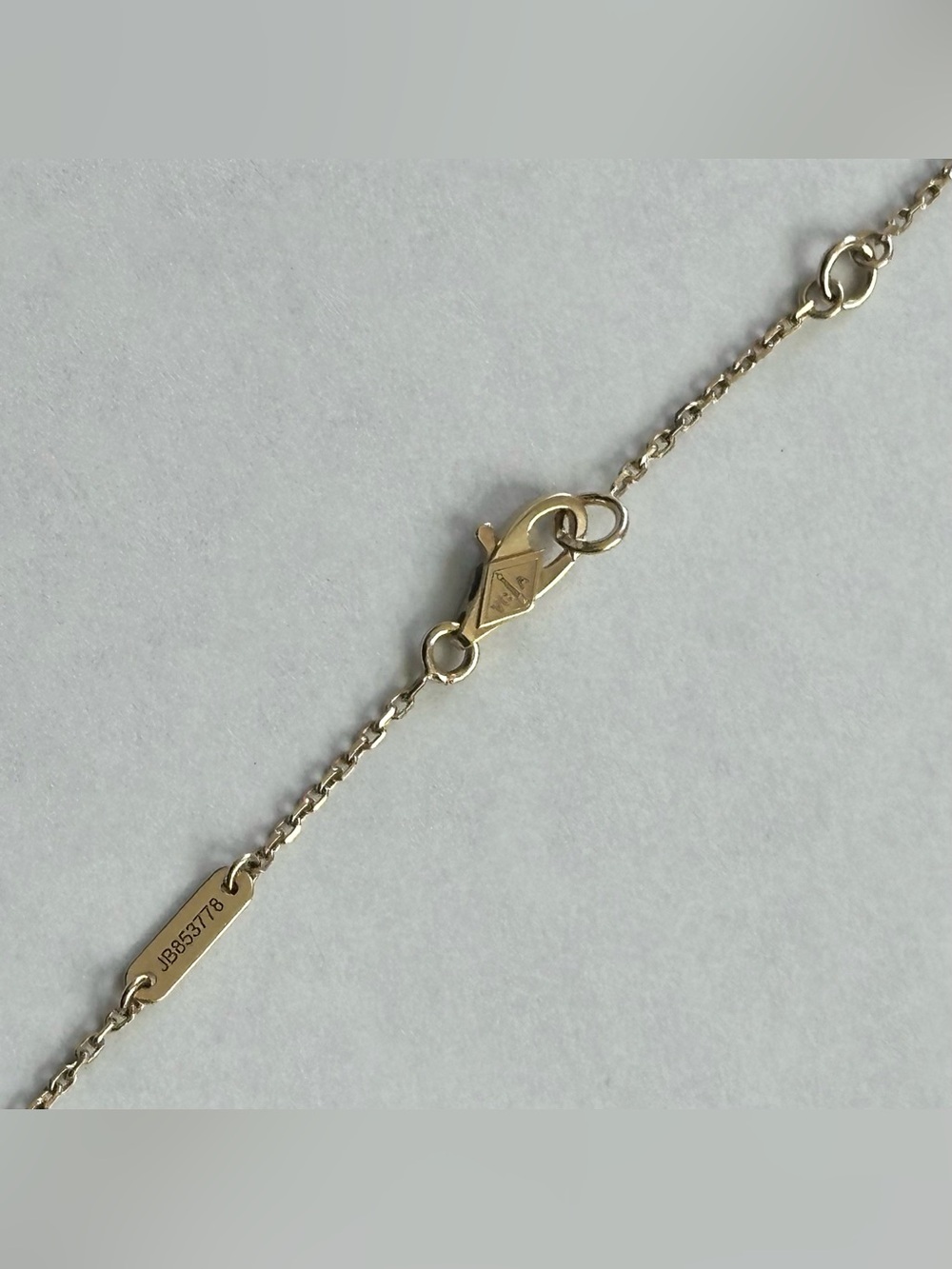Van Cleef & Arpels Sweet Alhambra Pendant Necklace 18K YG Mother Of Pearl MOP - Picture 5 of 5